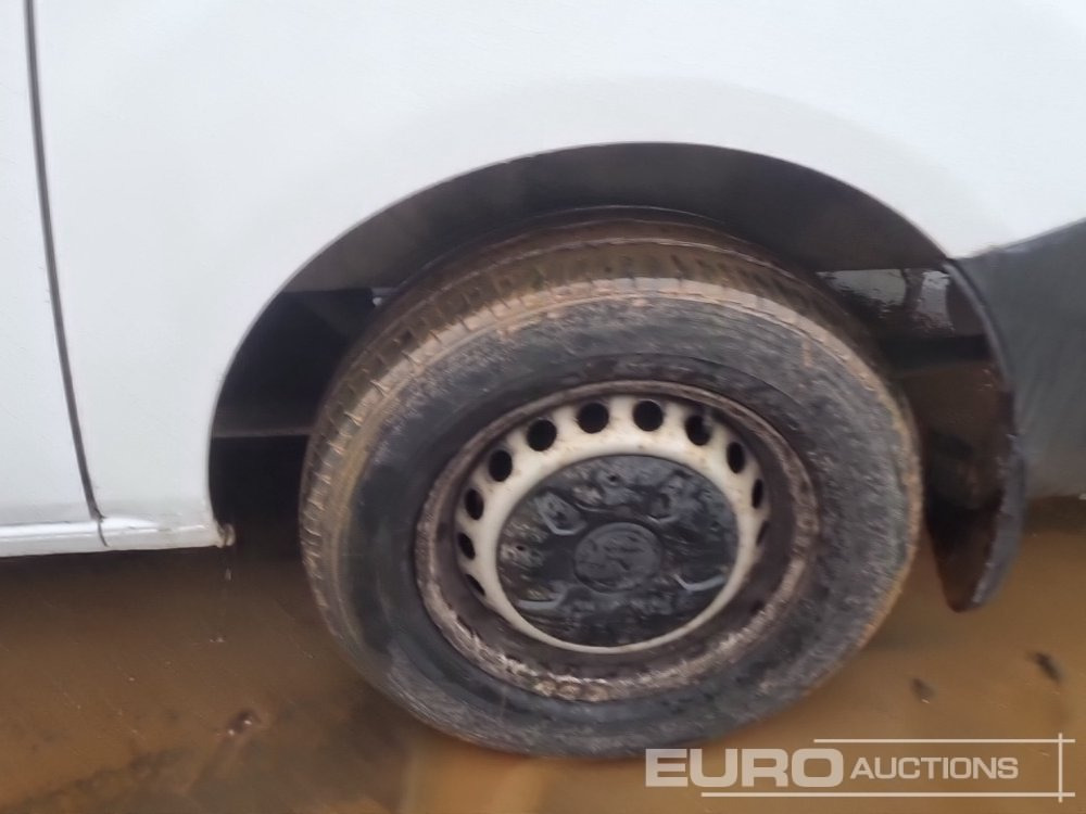 Véhicule utilitaire 2017 Ford Transit Custom 310: photos 10 Véhicule utilitaire 2017 Ford Transit Custom 310: photos 10