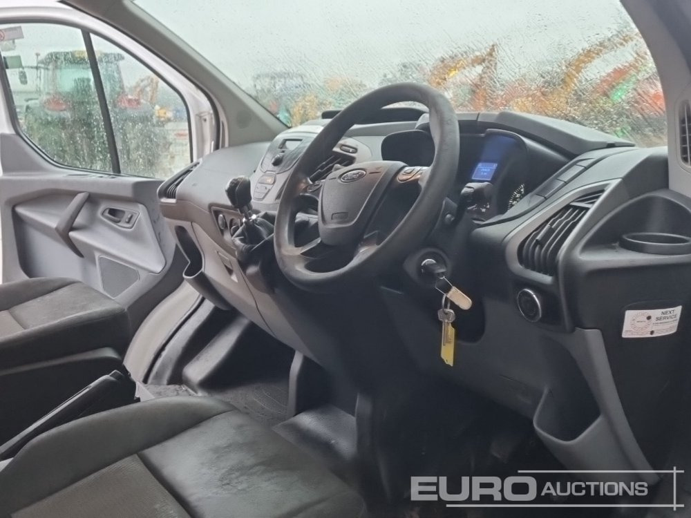 Véhicule utilitaire 2017 Ford Transit Custom 310: photos 25 Véhicule utilitaire 2017 Ford Transit Custom 310: photos 25