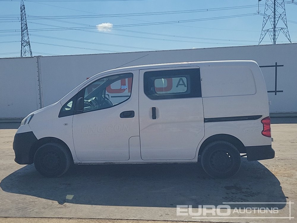 Nissan NV200 - Véhicule utilitaire: photos 2 Nissan NV200 - Véhicule utilitaire: photos 2