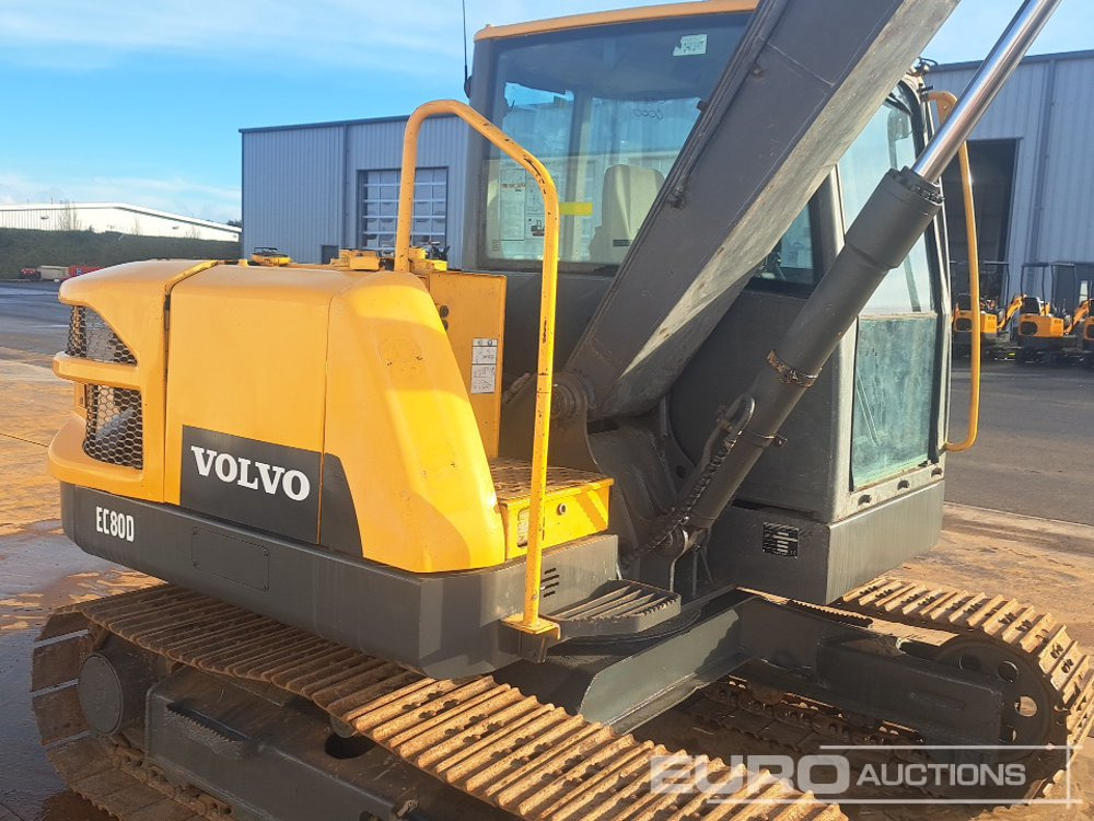 Mini pelle Volvo EC80D: photos 11 Mini pelle Volvo EC80D: photos 11