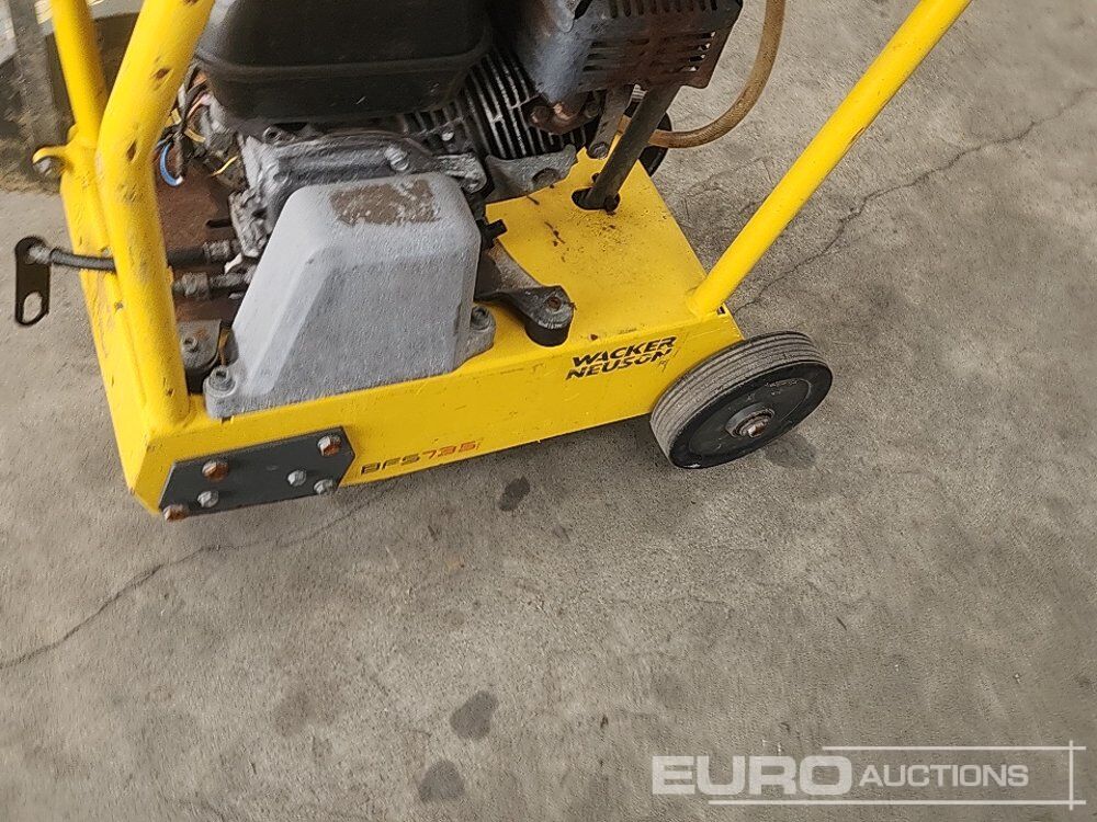 Wacker Neuson BFS 735 - Travaux routiers: photos 5 Wacker Neuson BFS 735 - Travaux routiers: photos 5
