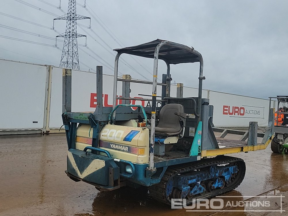 Yanmar C30R-2 - Tombereau sur chenilles: photos 1 Yanmar C30R-2 - Tombereau sur chenilles: photos 1