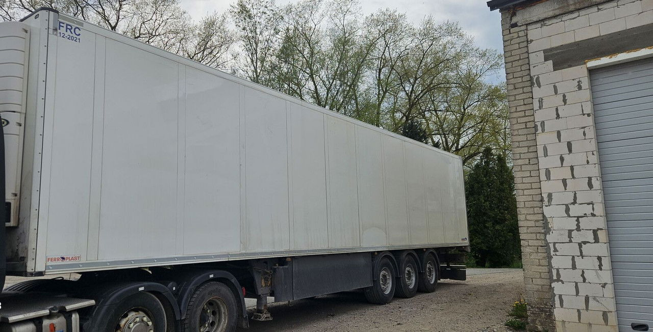 Schmitz Cargobull - Semi-remorque frigorifique: photos 4 Schmitz Cargobull - Semi-remorque frigorifique: photos 4