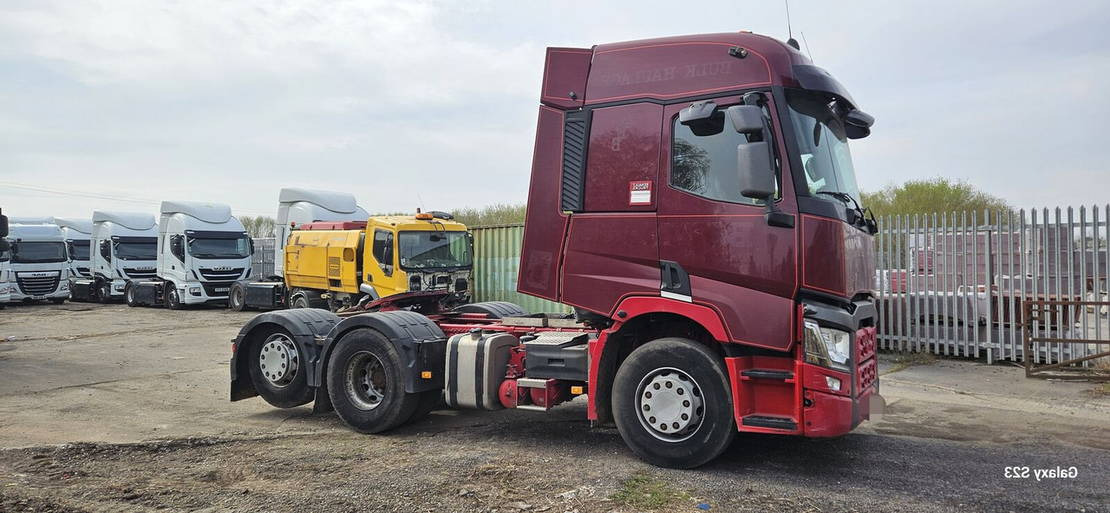 Renault T520 - Tracteur routier: photos 5 Renault T520 - Tracteur routier: photos 5