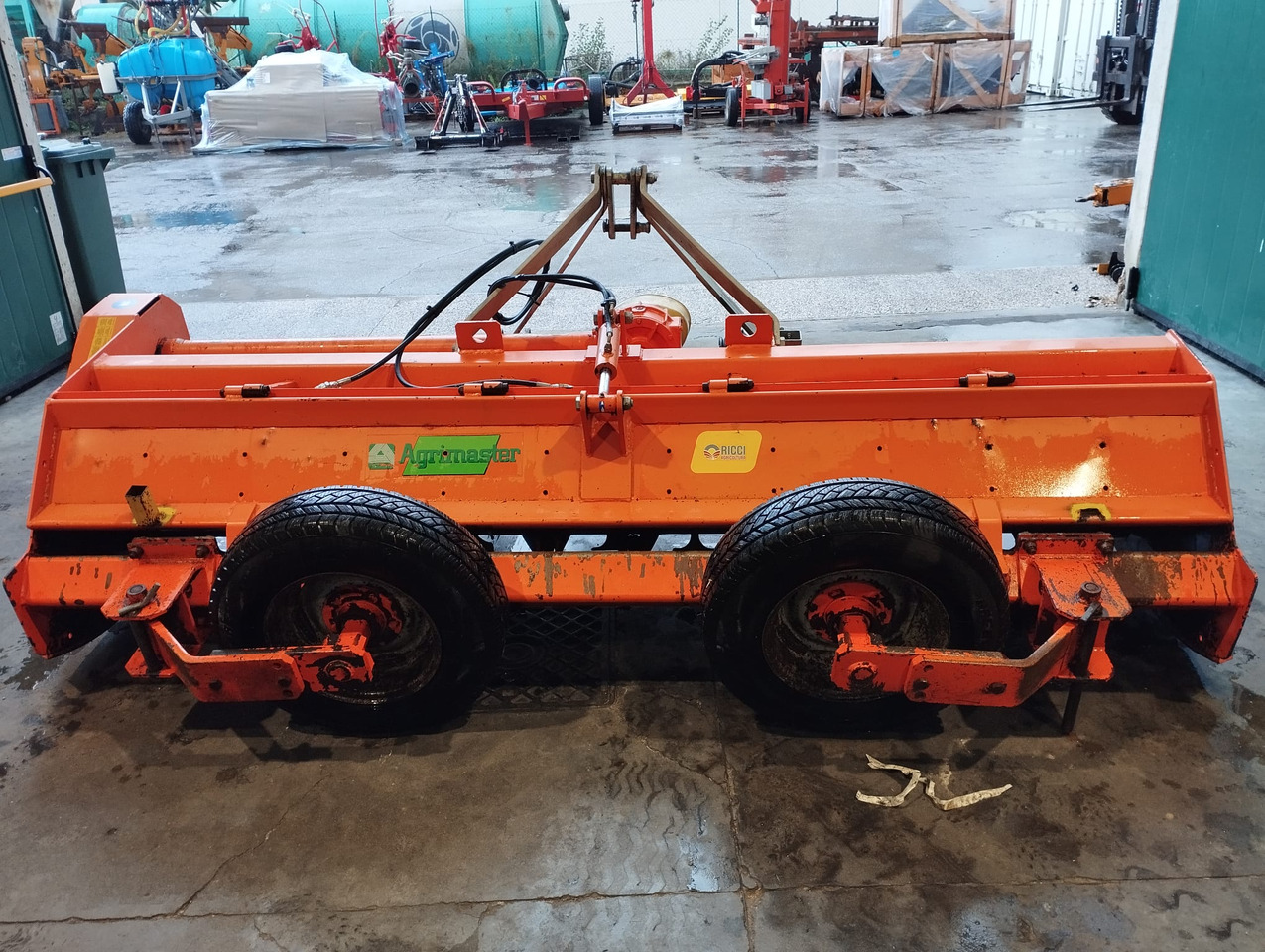 Trincia asse orrizontale usata Agrimaster RMU 280 - Broyeur à axe horizontal: photos 1 Trincia asse orrizontale usata Agrimaster RMU 280 - Broyeur à axe horizontal: photos 1