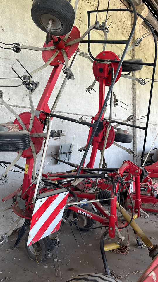 Voltafieno usato Fella TH6606 - Faneuse: photos 3 Voltafieno usato Fella TH6606 - Faneuse: photos 3