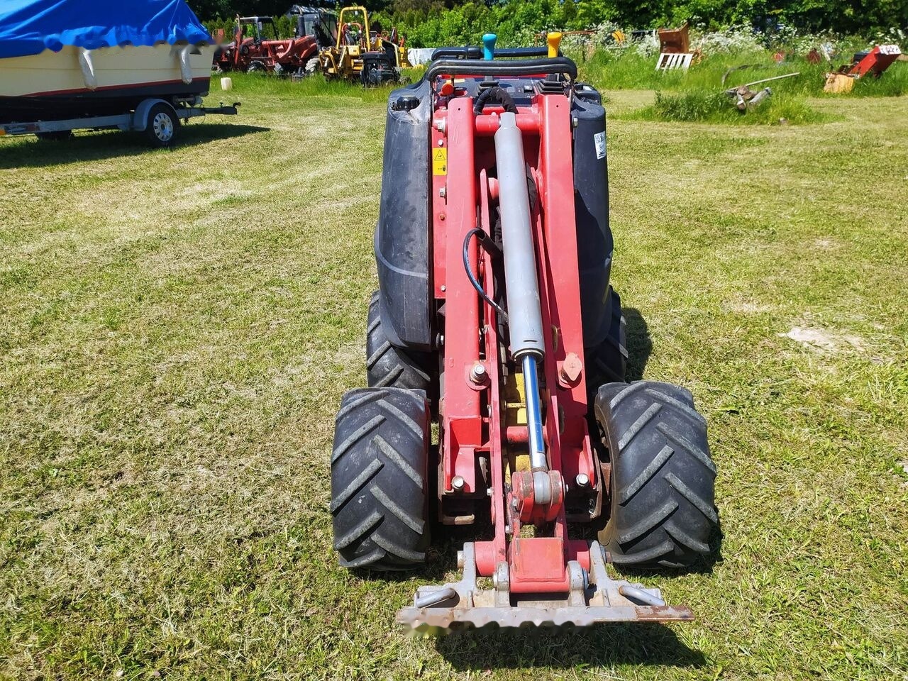 Trancheuse Ditch-Witch Zahn R300: photos 14 Trancheuse Ditch-Witch Zahn R300: photos 14