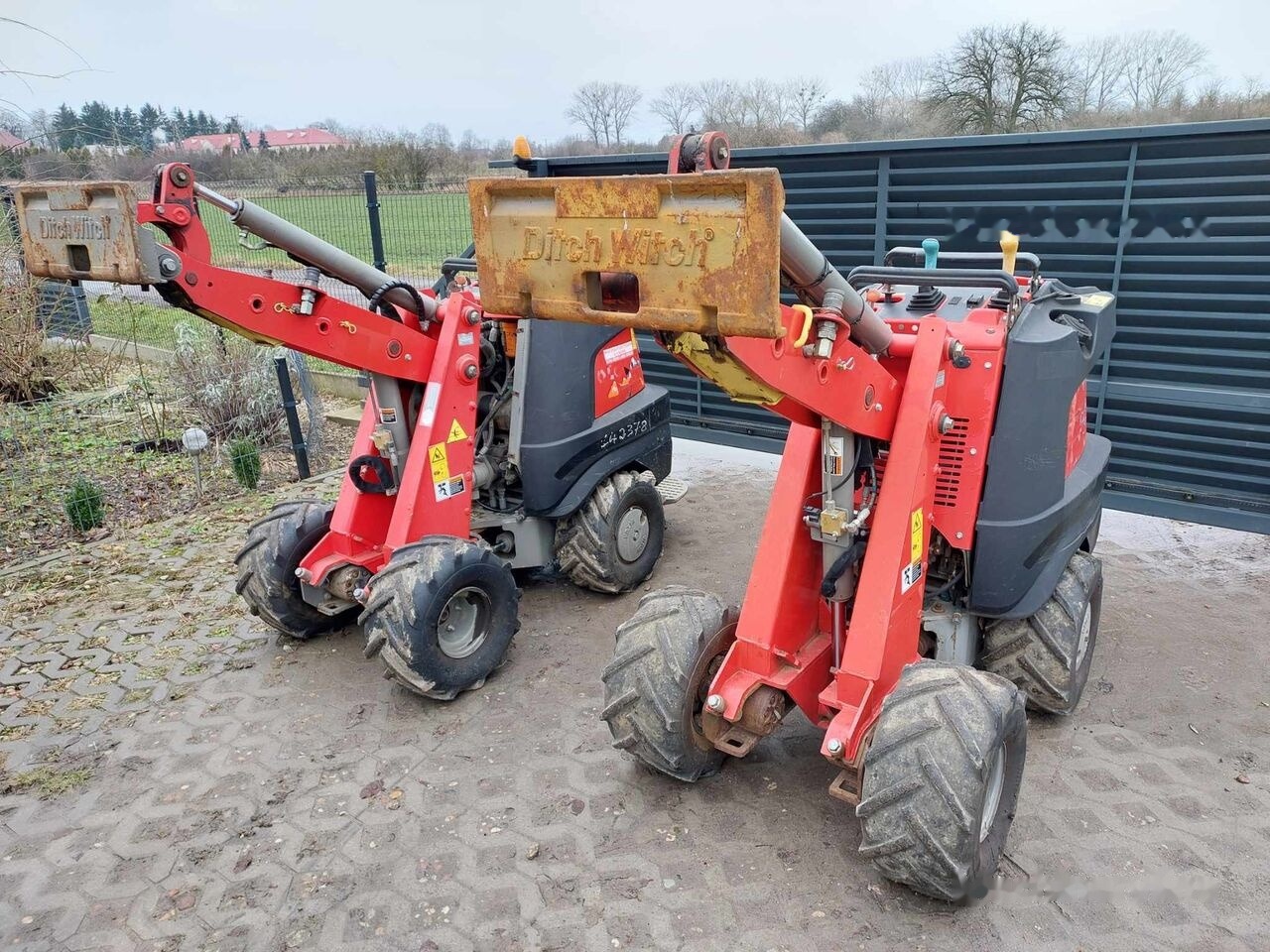 Trancheuse Ditch-Witch Zahn R300: photos 6 Trancheuse Ditch-Witch Zahn R300: photos 6