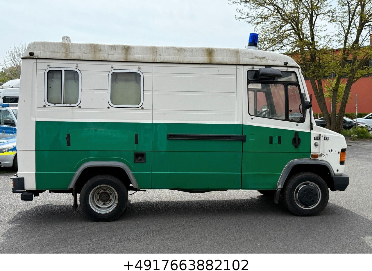 Mercedes-Benz Vario 609D/Manschaftswagen - Fourgon utilitaire: photos 3 Mercedes-Benz Vario 609D/Manschaftswagen - Fourgon utilitaire: photos 3