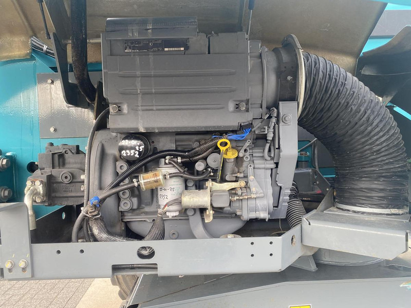 Nacelle télescopique Haulotte H16TPX, Hoogwerker, 16 meter: photos 15 Nacelle télescopique Haulotte H16TPX, Hoogwerker, 16 meter: photos 15