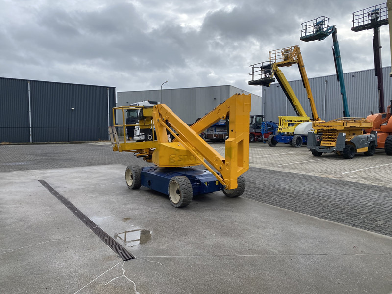 Snorkel A38E, Hoogwerker 13,5 meter - Nacelle articulée: photos 4 Snorkel A38E, Hoogwerker 13,5 meter - Nacelle articulée: photos 4