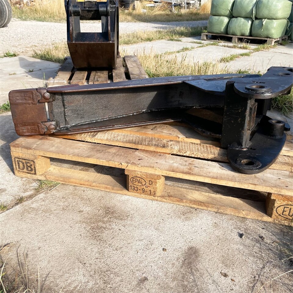 Godet pour Tractopelle ABC 20cm: photos 9