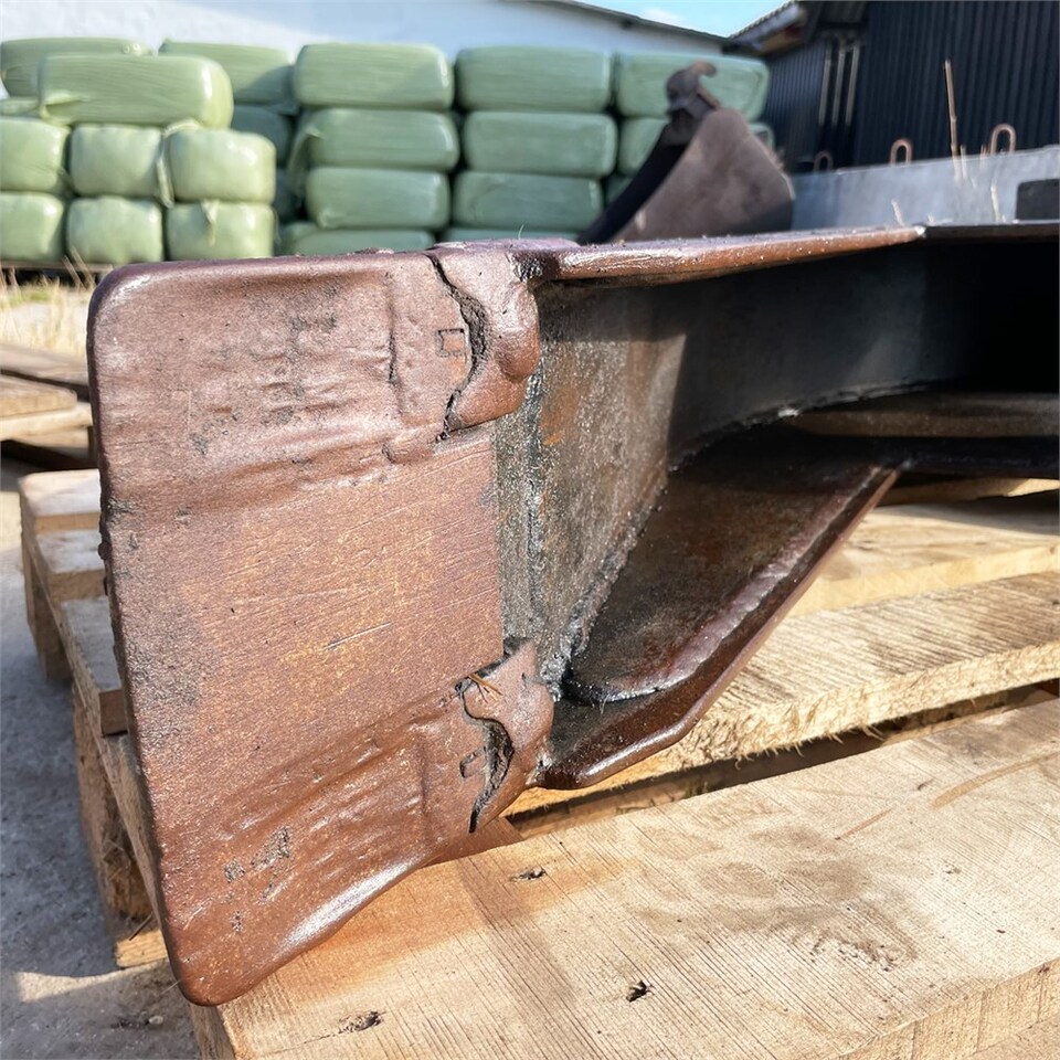 Godet pour Tractopelle ABC 20cm: photos 14