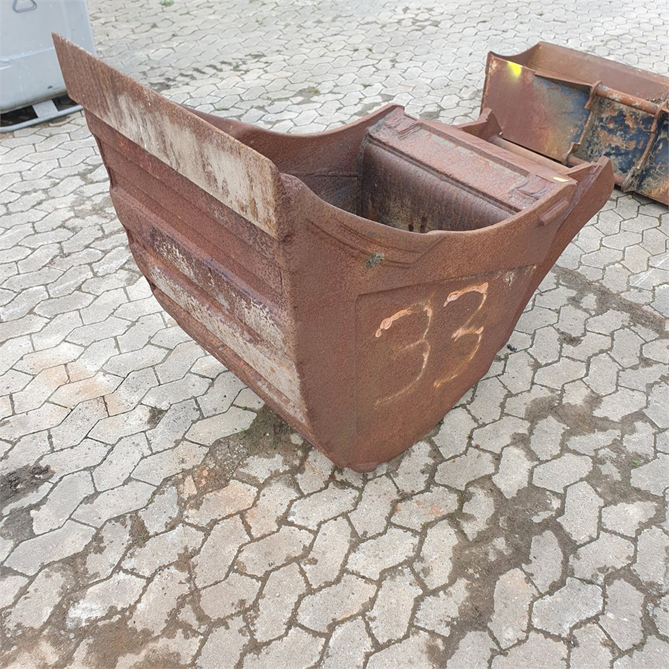 ABC 70 cm - Godet pour pelle: photos 1 ABC 70 cm - Godet pour pelle: photos 1