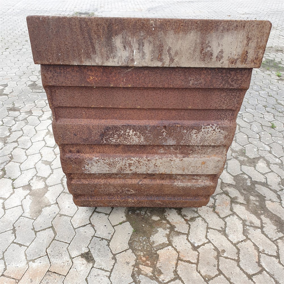 ABC 70 cm - Godet pour pelle: photos 2 ABC 70 cm - Godet pour pelle: photos 2