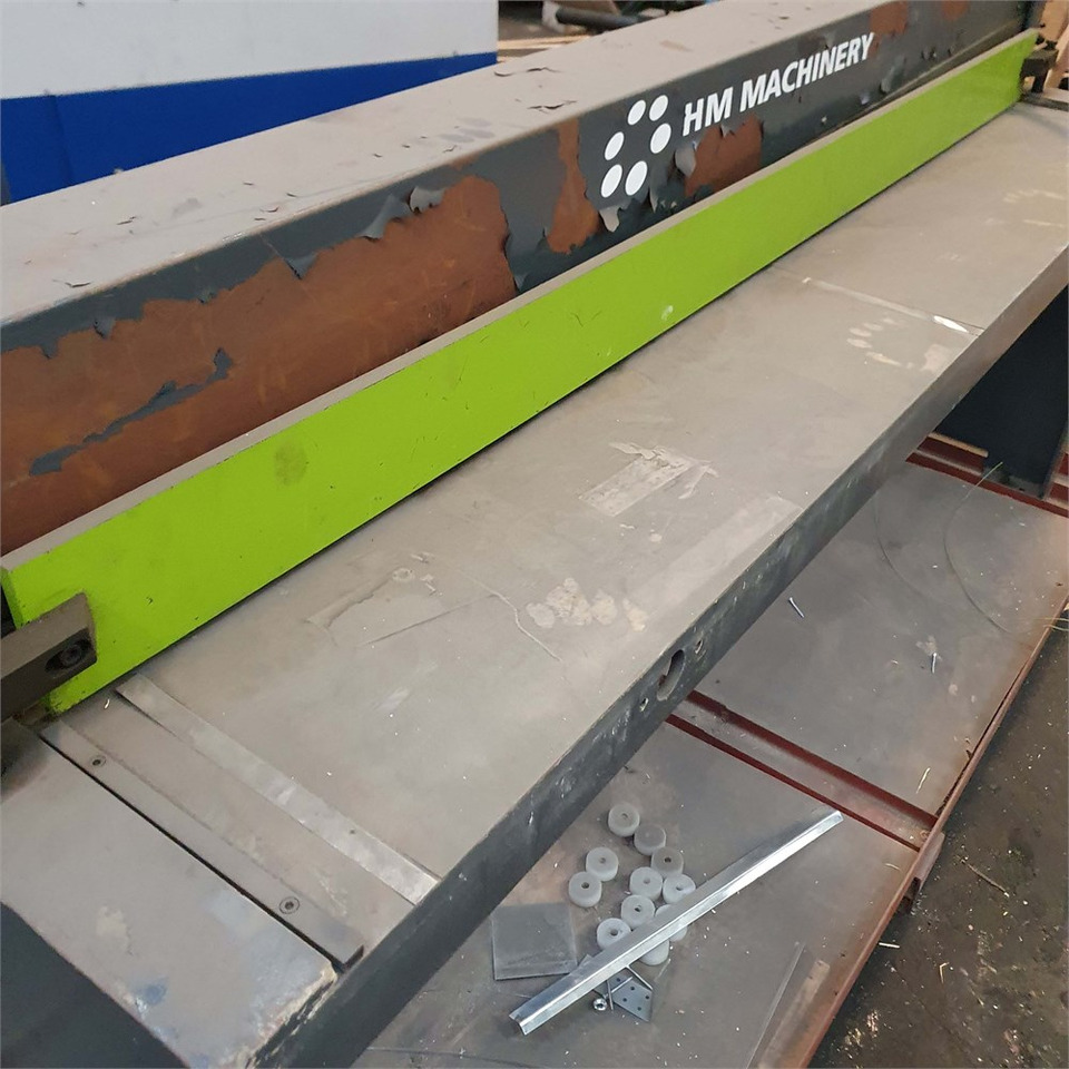 ABC HM Machinery SL2000 - Machine-outil: photos 4 ABC HM Machinery SL2000 - Machine-outil: photos 4