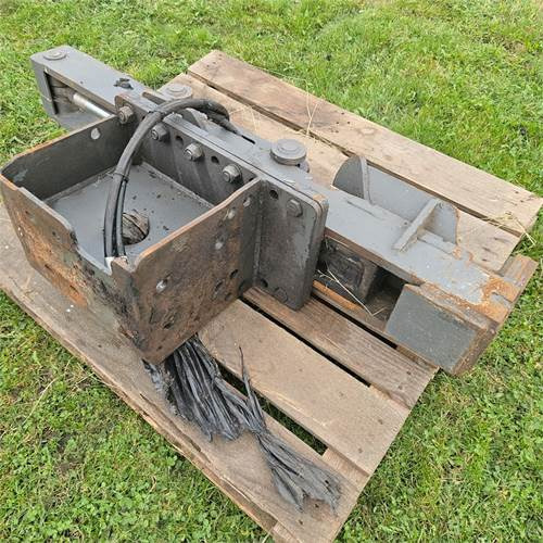 Claas Jaguar - Hitch - Accessoire pour Machine agricole: photos 5 Claas Jaguar - Hitch - Accessoire pour Machine agricole: photos 5