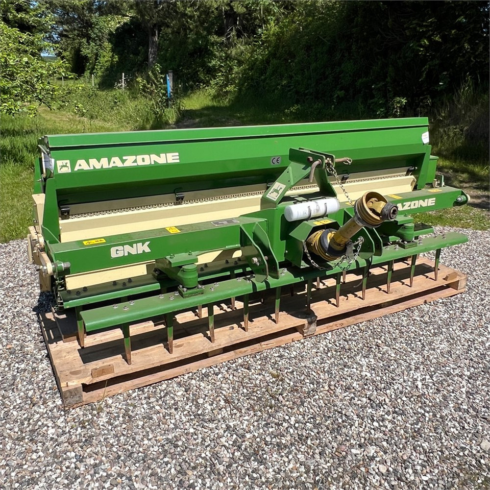 Amazone GNK S25 - Semoir/ Planteuse: photos 1 Amazone GNK S25 - Semoir/ Planteuse: photos 1