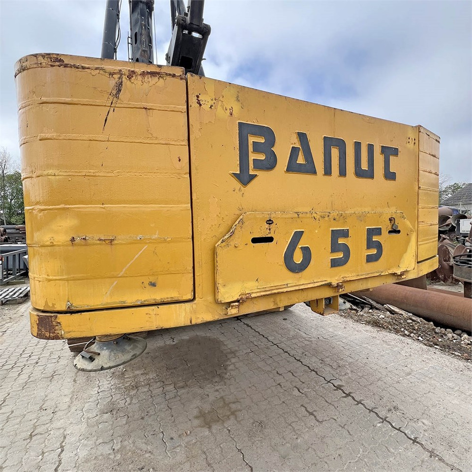 Mât de battage Banut 655: photos 48