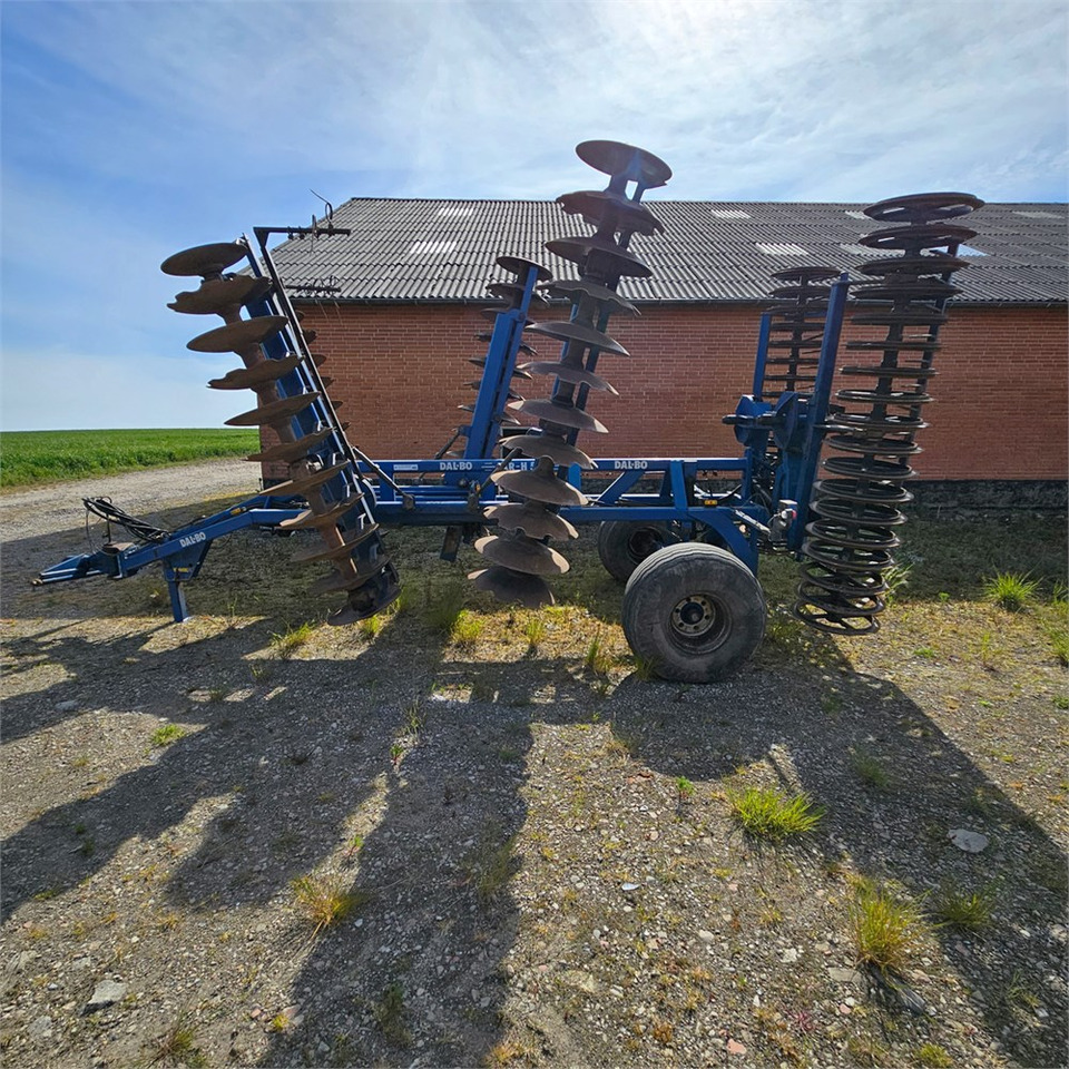 Dalbo AXR-H 500 - Cover crop: photos 5 Dalbo AXR-H 500 - Cover crop: photos 5