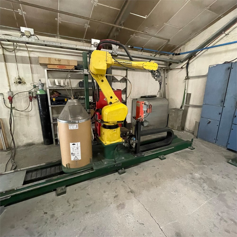 Fanuc Robot ARC Mate 120 iB - Equipement de soudage: photos 2 Fanuc Robot ARC Mate 120 iB - Equipement de soudage: photos 2