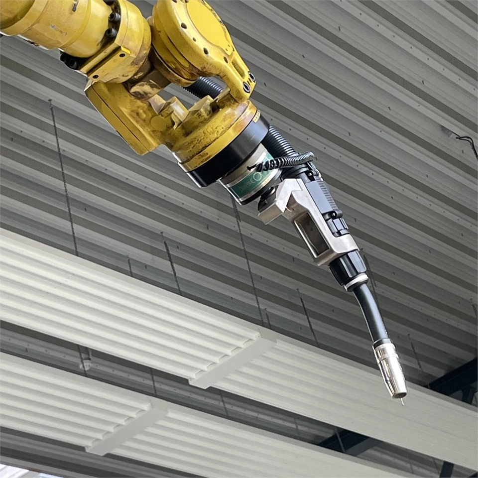 Fanuc Robot S-500 iB - Equipement de soudage: photos 4 Fanuc Robot S-500 iB - Equipement de soudage: photos 4