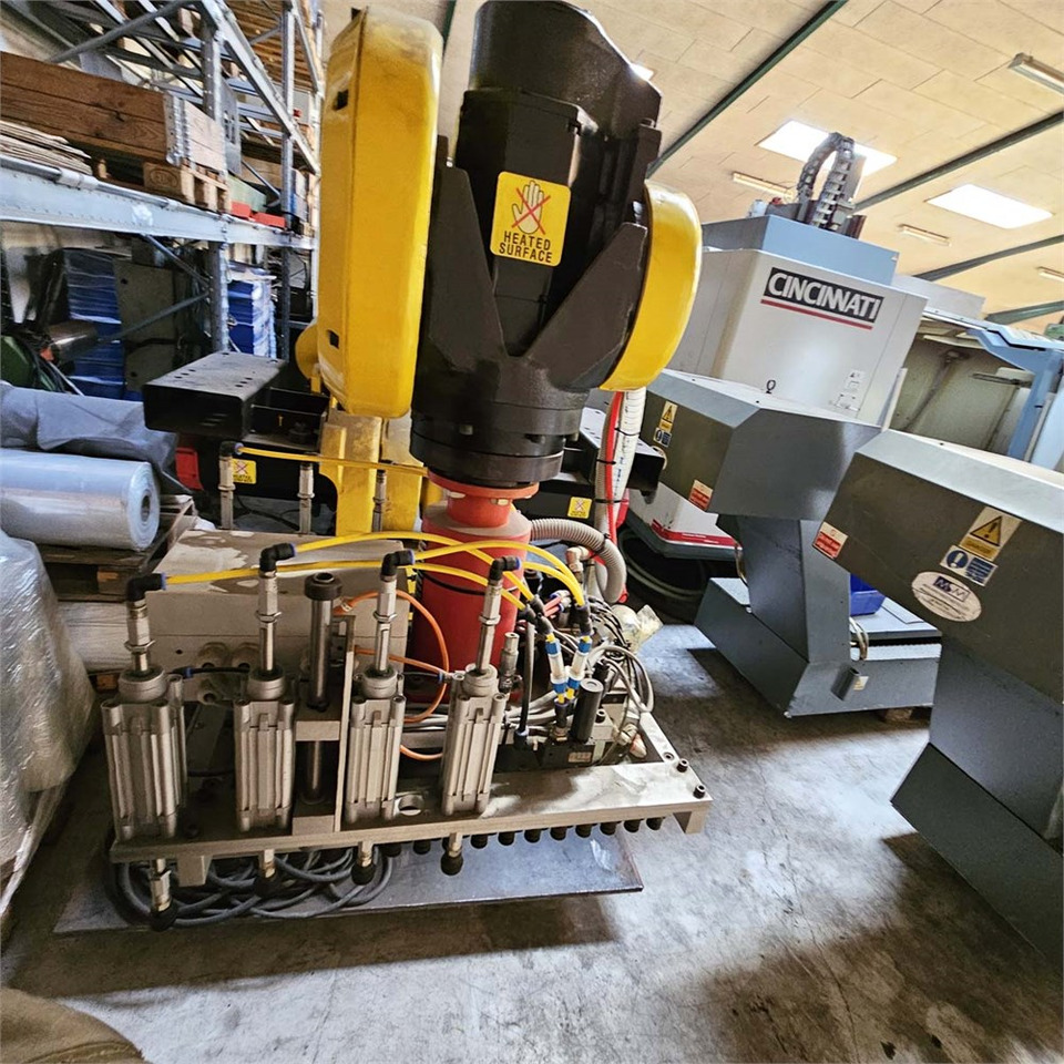 Fanuc S-420 i F - Machine-outil: photos 3 Fanuc S-420 i F - Machine-outil: photos 3