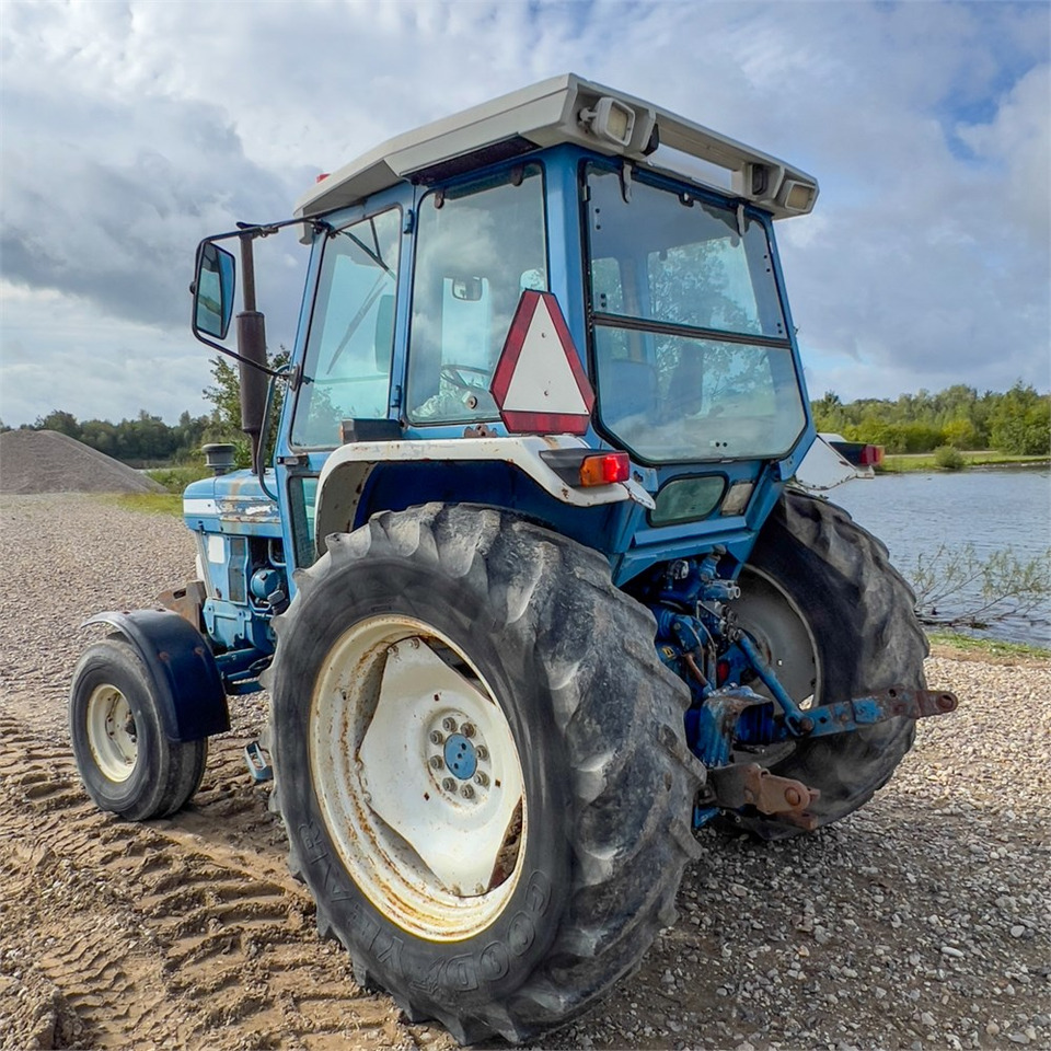 Ford 5610 - Tracteur agricole: photos 5 Ford 5610 - Tracteur agricole: photos 5