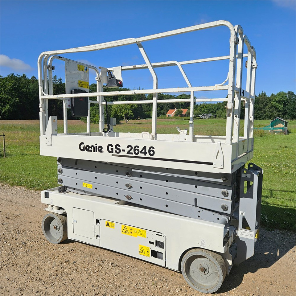 Genie GS-2646 - Nacelle ciseaux: photos 1 Genie GS-2646 - Nacelle ciseaux: photos 1
