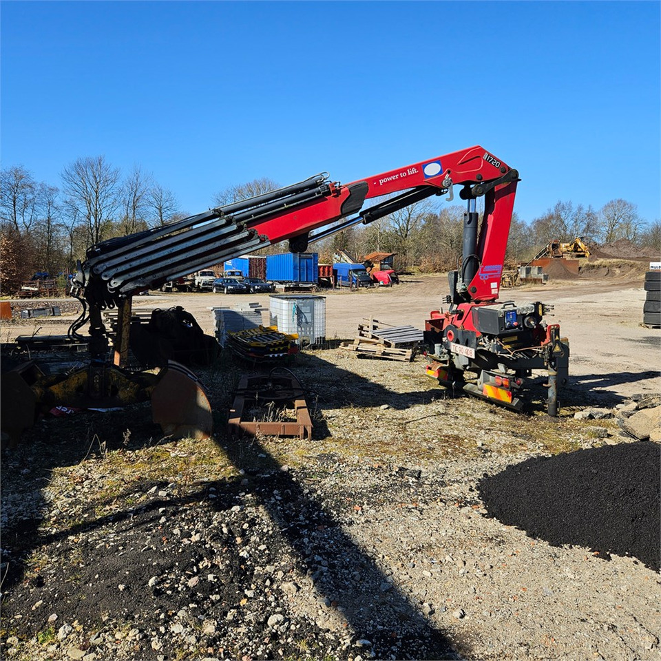 HMF 1720 K5 - Grue auxiliaire: photos 1 HMF 1720 K5 - Grue auxiliaire: photos 1