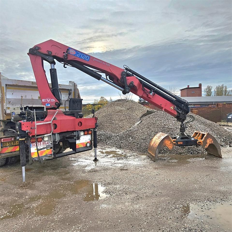 HMF 2120K-4 RC - Grue auxiliaire: photos 5 HMF 2120K-4 RC - Grue auxiliaire: photos 5