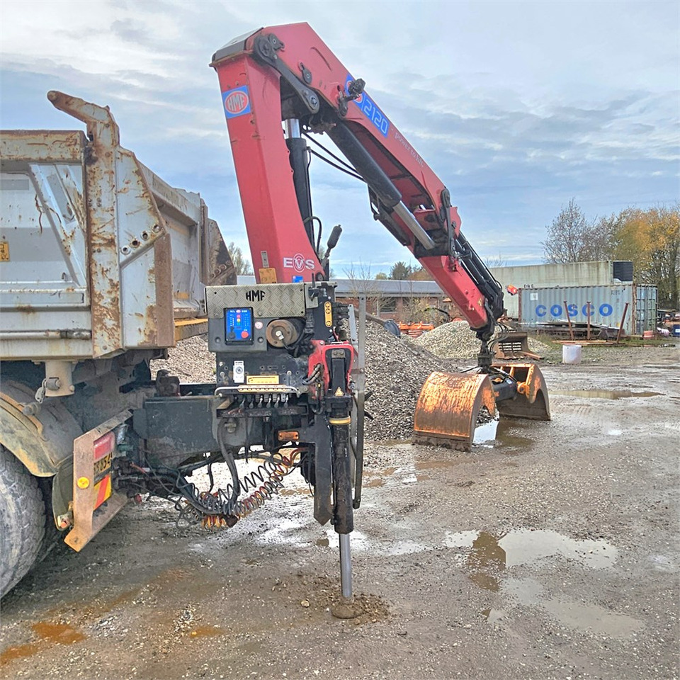 HMF 2120K-4 RC - Grue auxiliaire: photos 4 HMF 2120K-4 RC - Grue auxiliaire: photos 4