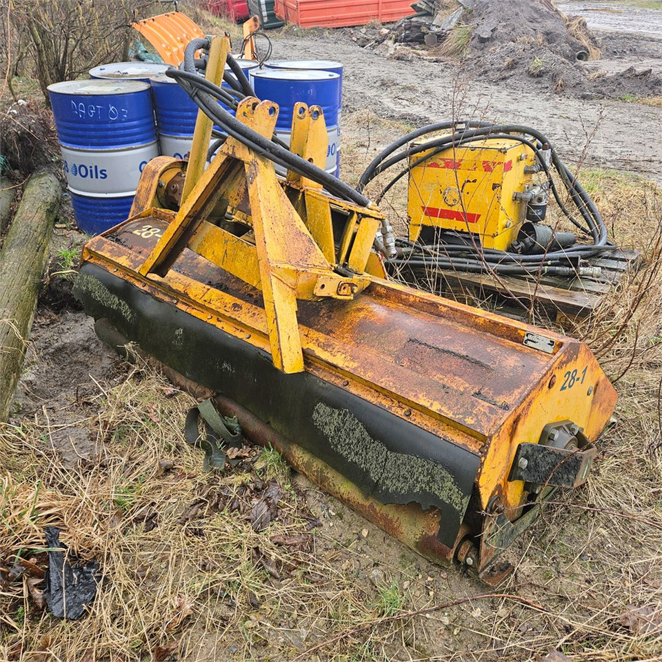HWH HS 2 1900 - Motofaucheuse: photos 3 HWH HS 2 1900 - Motofaucheuse: photos 3