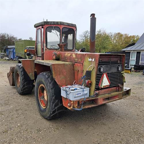 Hanomag 44 D - Chargeuse sur pneus: photos 5 Hanomag 44 D - Chargeuse sur pneus: photos 5