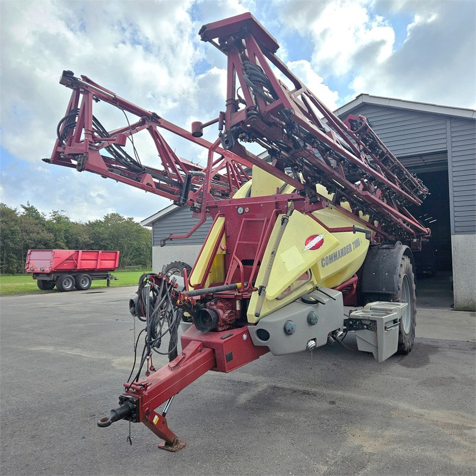 Hardi CM 11 - Pulvérisateur: photos 3 Hardi CM 11 - Pulvérisateur: photos 3