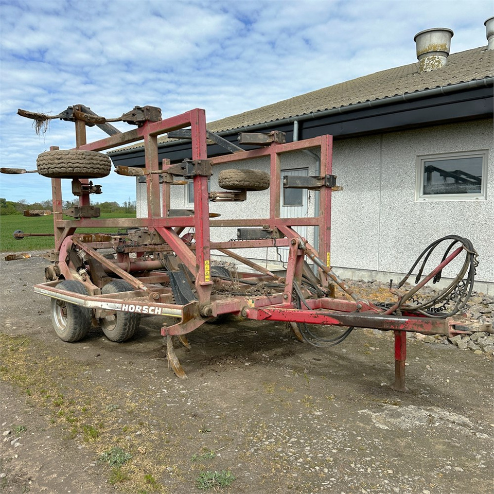 Horsch Terrano 6 FG - Bineuse: photos 1 Horsch Terrano 6 FG - Bineuse: photos 1