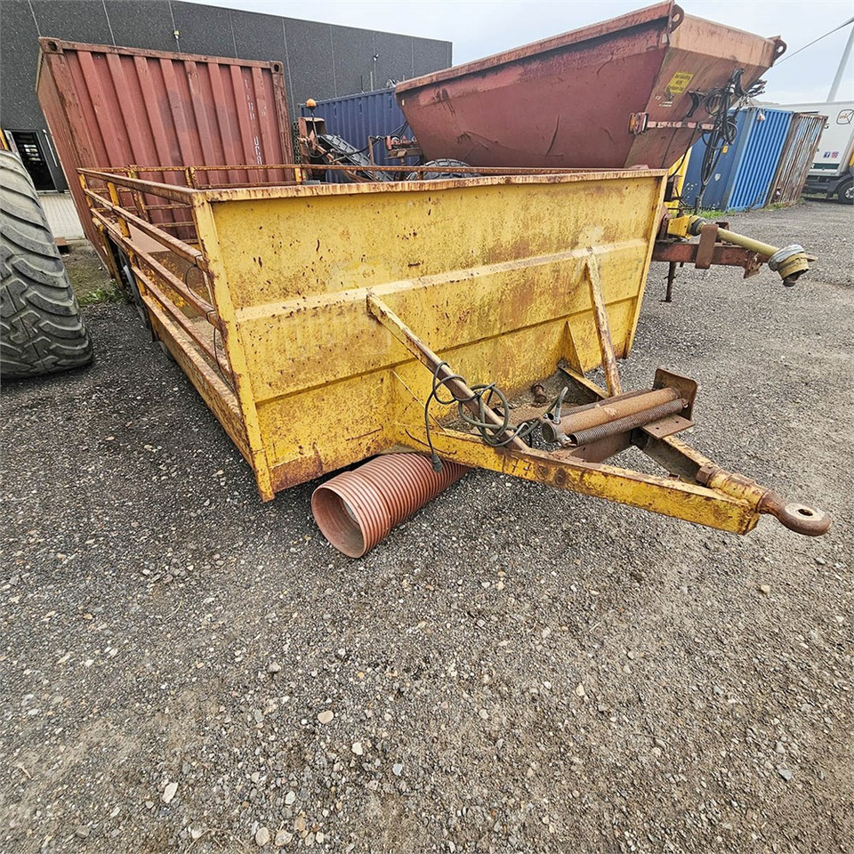 Hvamø Unknown - Remorque plateau: photos 1 Hvamø Unknown - Remorque plateau: photos 1