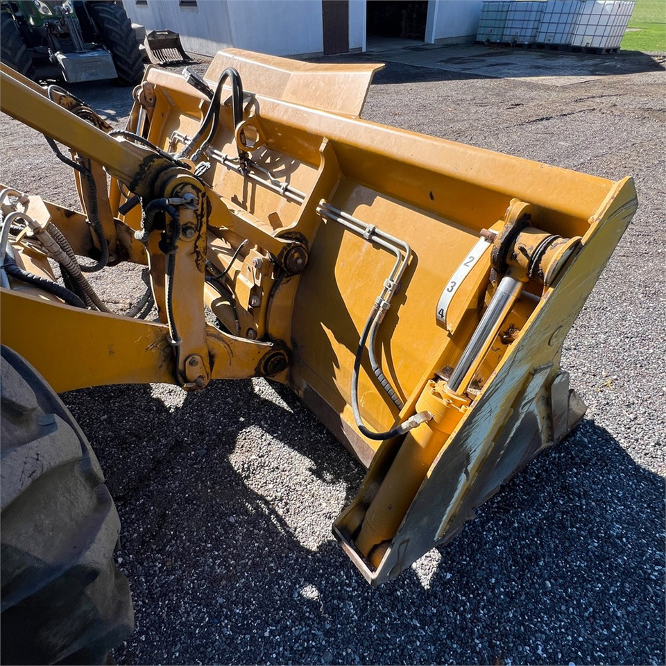 Tractopelle Hydrema 906 F: photos 32
