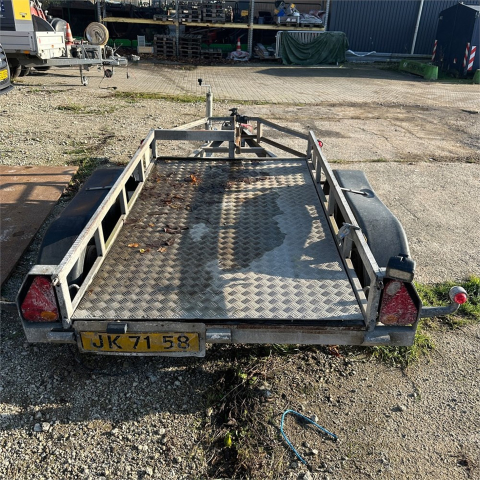 Ifor Williams 4 - Remorque voiture: photos 3 Ifor Williams 4 - Remorque voiture: photos 3