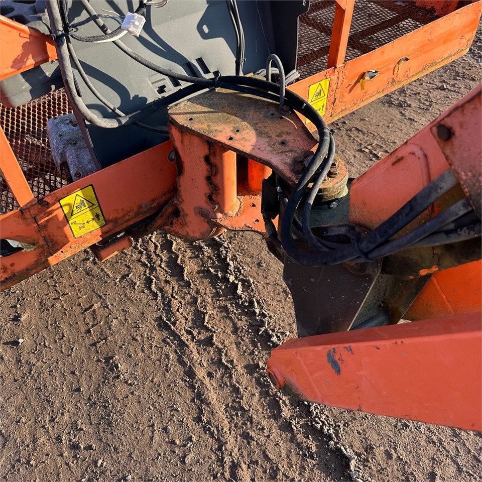 Nacelle télescopique JLG 460 SJ: photos 19 Nacelle télescopique JLG 460 SJ: photos 19