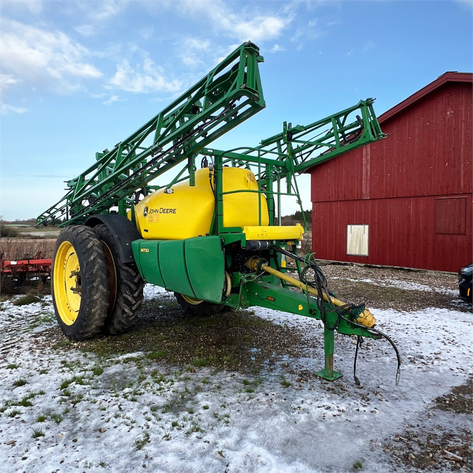 John Deere M732 - Pulvérisateur: photos 1 John Deere M732 - Pulvérisateur: photos 1