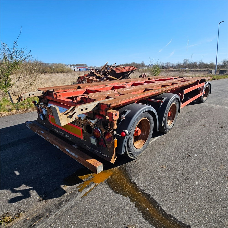 Kel-Berg T45k-2 - Remorque ampliroll/ Multibenne: photos 3 Kel-Berg T45k-2 - Remorque ampliroll/ Multibenne: photos 3