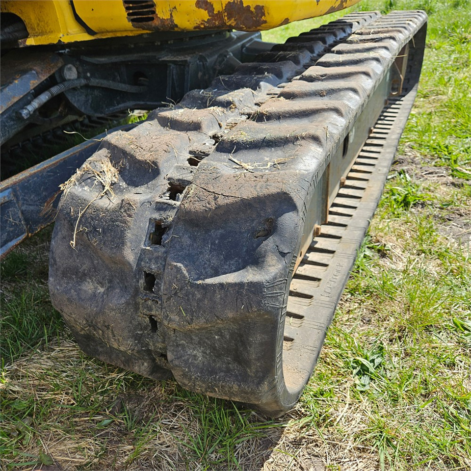 Mini pelle Komatsu PC 55 MR-3: photos 49