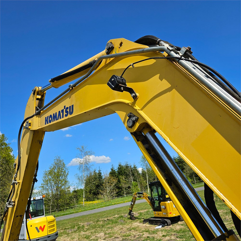 Mini pelle Komatsu PC 55 MR-3: photos 29