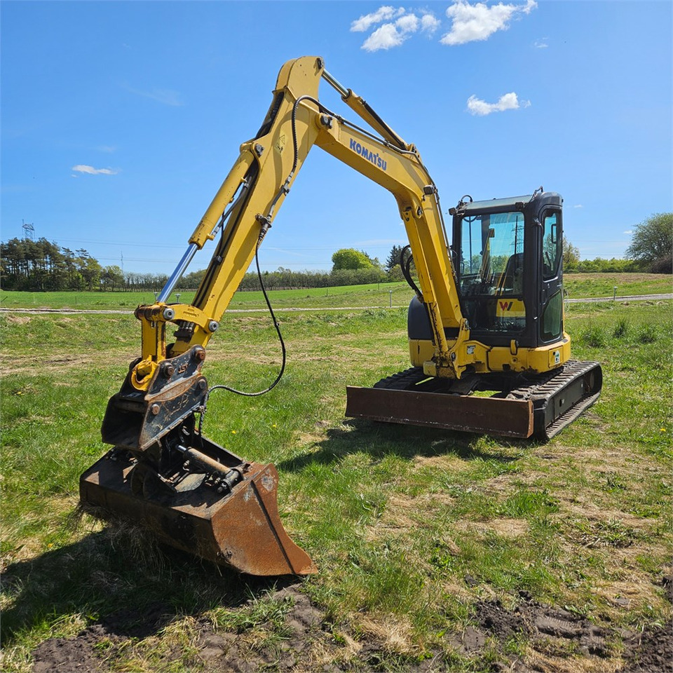 Mini pelle Komatsu PC 55 MR-3: photos 9