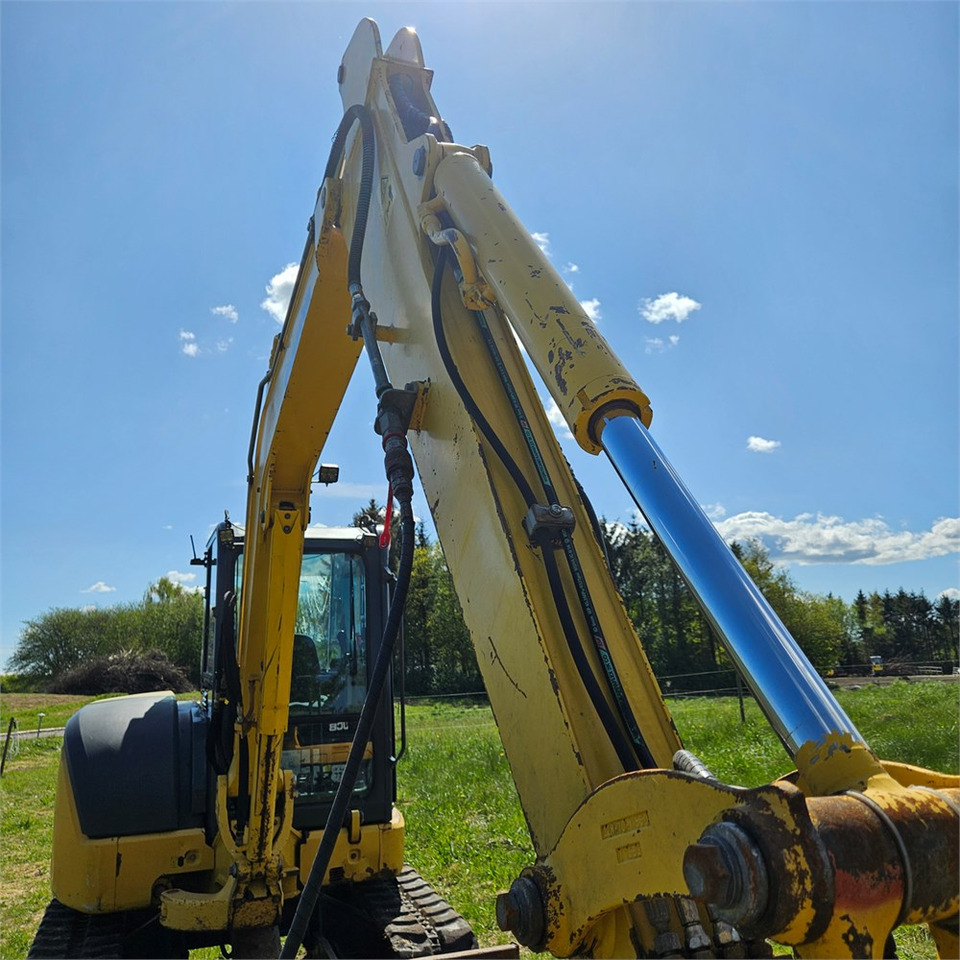 Mini pelle Komatsu PC 55 MR-3: photos 31