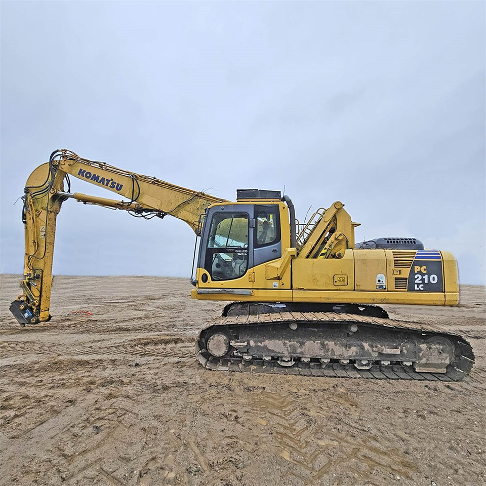 Komatsu PC210 MH-8 - Pelle de manutention: photos 1 Komatsu PC210 MH-8 - Pelle de manutention: photos 1