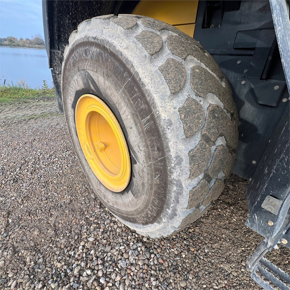 Chargeuse sur pneus Komatsu WA480-8: photos 43