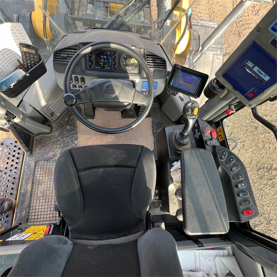 Chargeuse sur pneus Komatsu WA480-8: photos 19