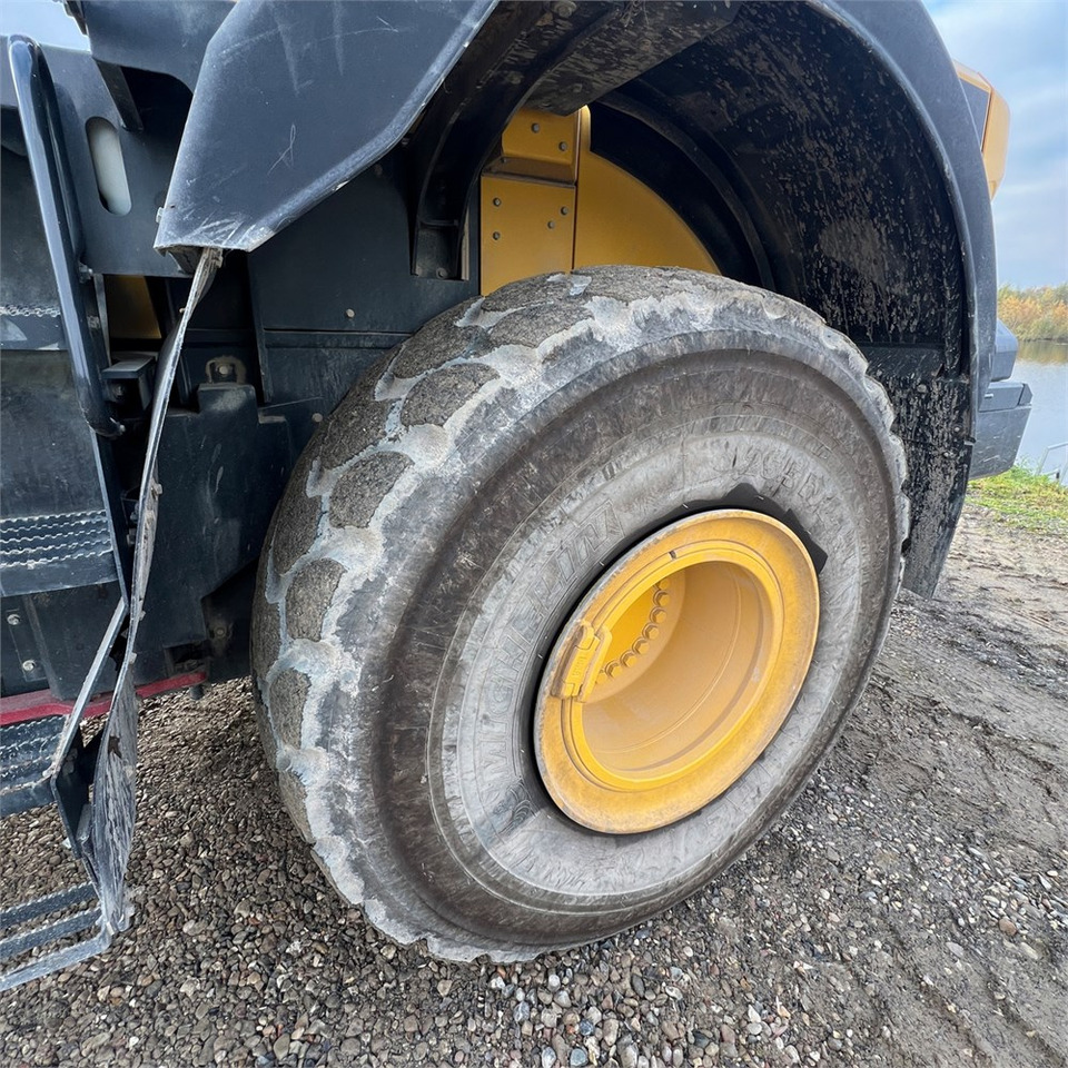 Chargeuse sur pneus Komatsu WA480-8: photos 40
